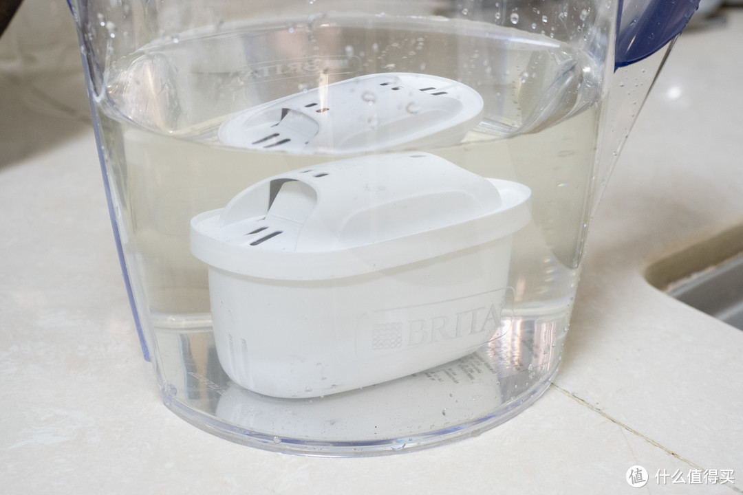 让全家用到新鲜活水：碧然德海洋系列净水壶