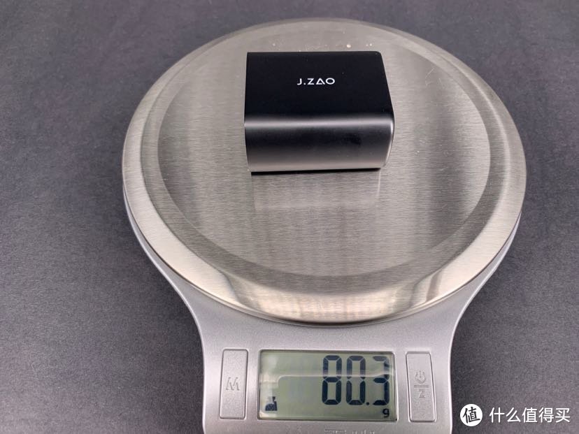 两款价位相近的充电头怎么选？京造、ZMI 30W（1A1C）充电头开