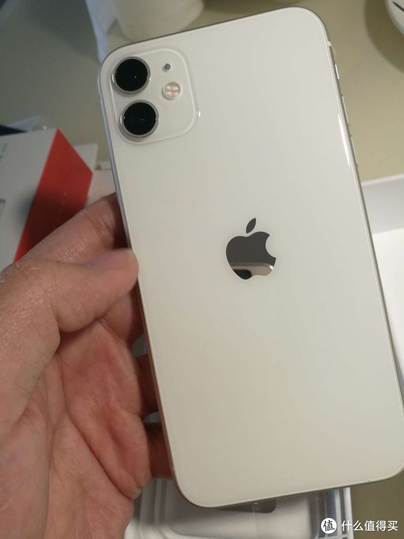 人生第一台苹果手机 iPhone 11 128G 白