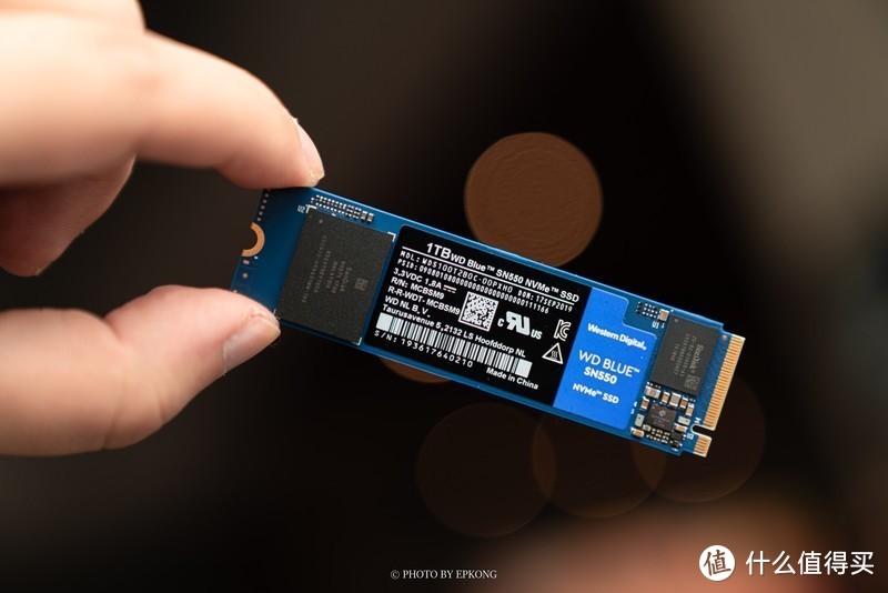 笔记本换固态并不难——给败家之眼换上大容量固态WD Blue SN550 NVMe SSD 1T