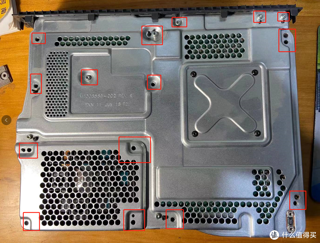 XBOX ONE X 30块更换HDMI芯片解决黑屏问题