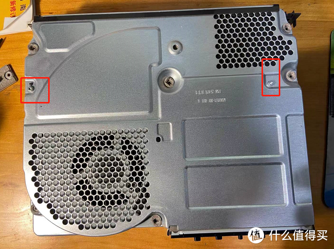 XBOX ONE X 30块更换HDMI芯片解决黑屏问题