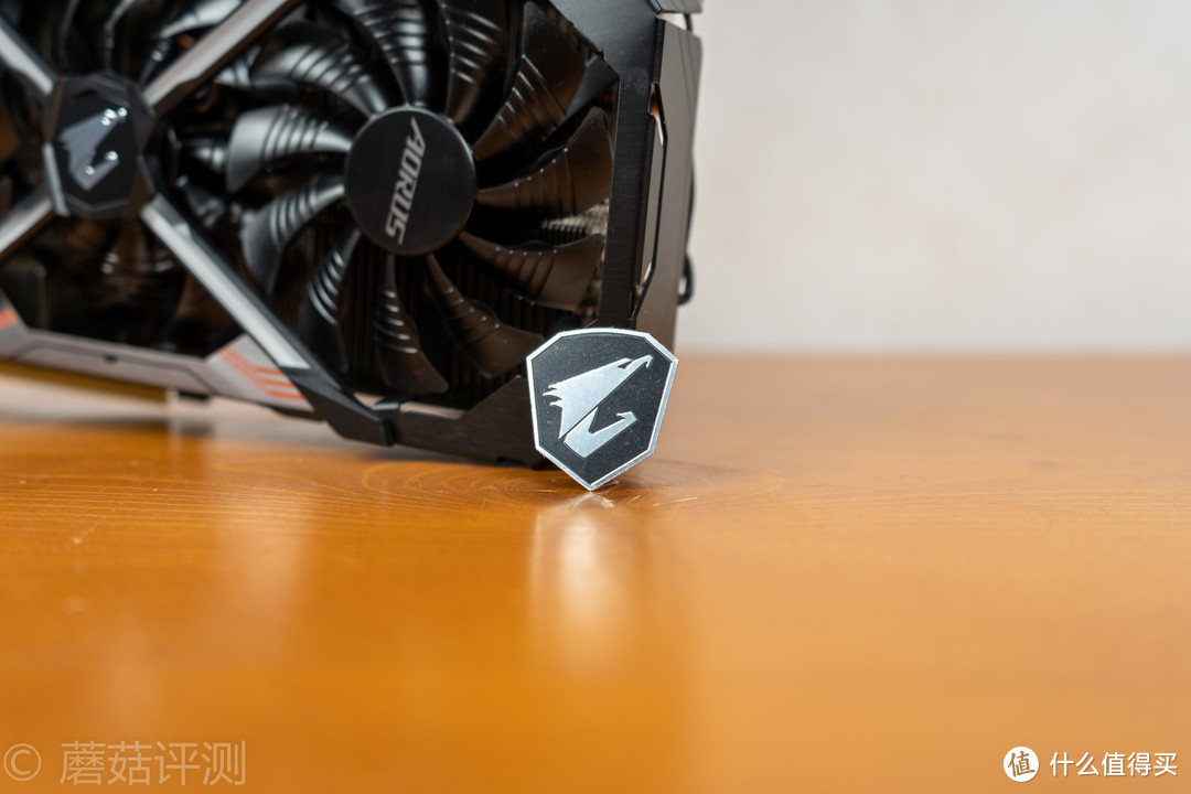 体验一块*级的2060显卡、技嘉AORUS RTX 2060 XTREME大雕显卡 评测