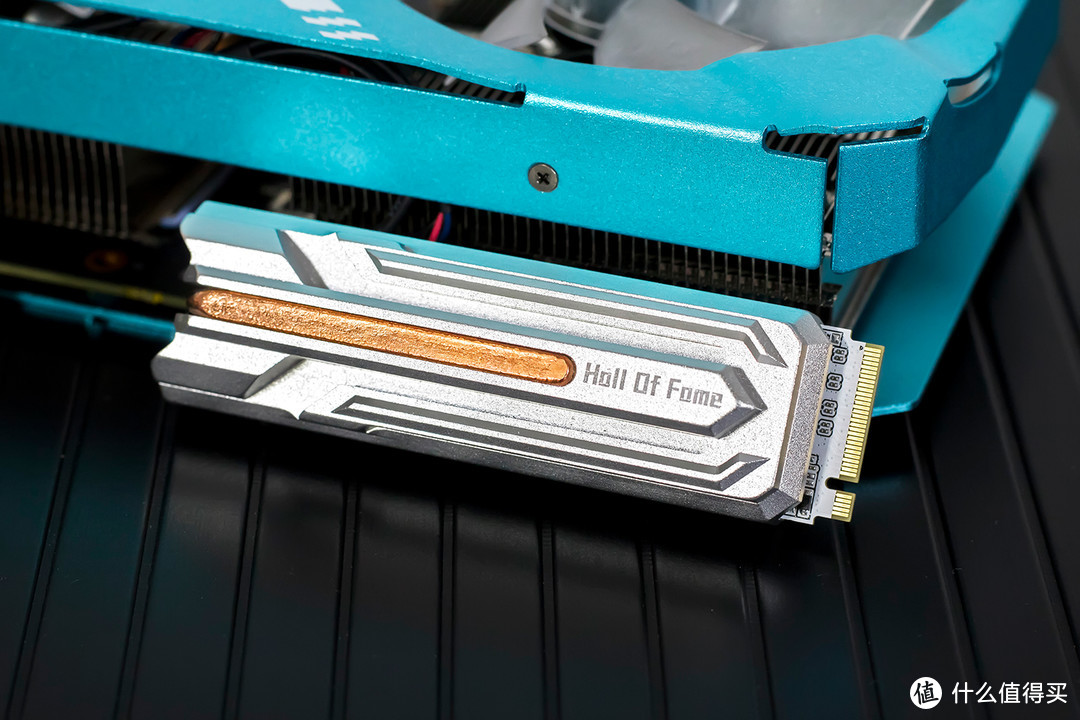 突破5GB/s，PCIe 4.0就是如此给力！影驰HOF PRO M.2 1TB SSD评测