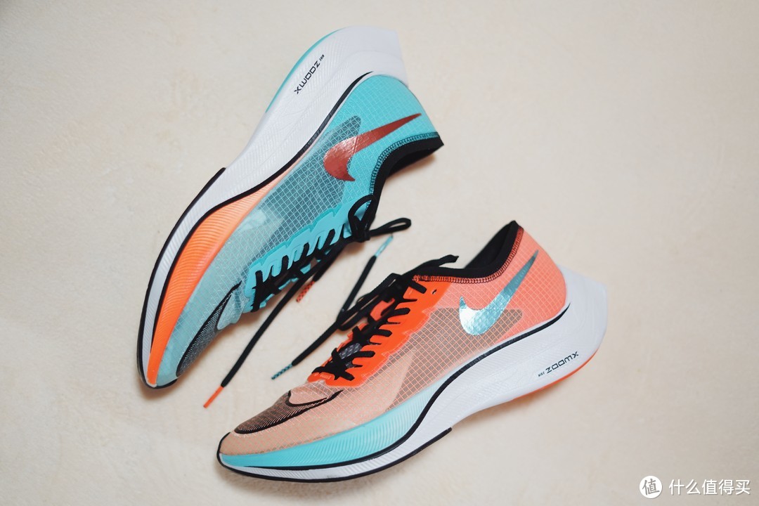 地表最强跑鞋——Nike ZoomX Vaporfly Next%箱根驿传限定版开箱