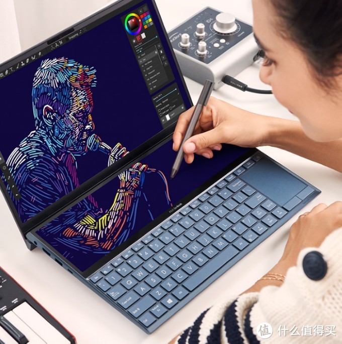 出色的双屏交互性：ASUS华硕 灵耀X2 Duo 双屏设计笔记本电脑 上架开售