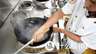 【春节特辑】厨师长教你：“扣猪肘子”的家常做法，年味大菜少不了