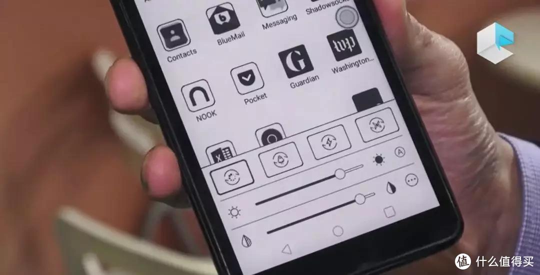 继海信彩色屏手机之后，文石也发布了一款墨水屏手机：E-Ink 手机会是下一个趋势吗？