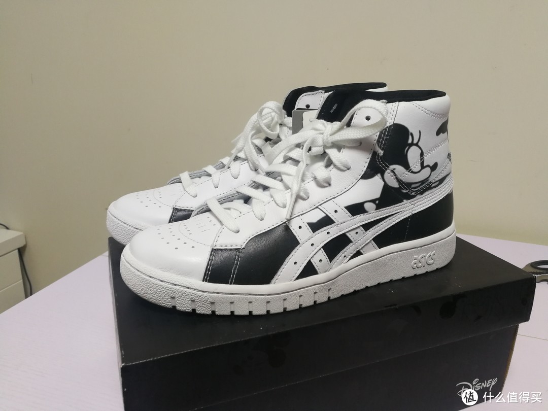 当泽北荣治碰到米奇老鼠——Asics Tiger 迪士尼联名款 Gel-PTG MT 开箱