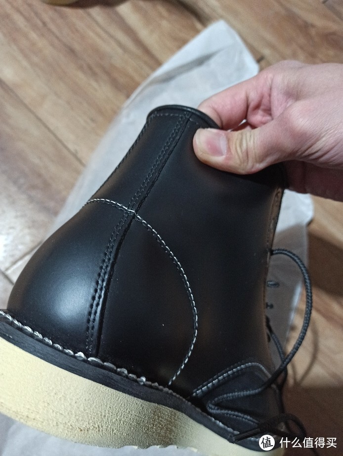 简单评测一双工装鞋