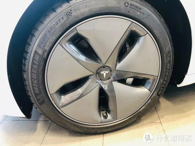 国产特斯拉Model 3，究竟是敌是友？