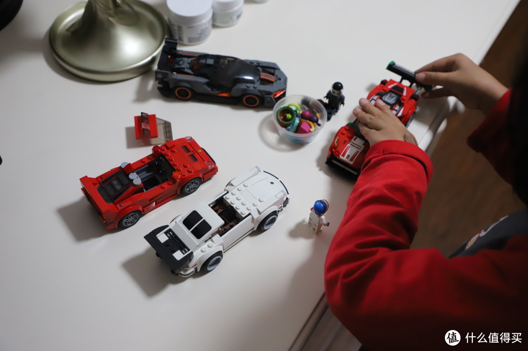 LEGO 法拉利 488 GT3 六颗粒冠军赛车也香