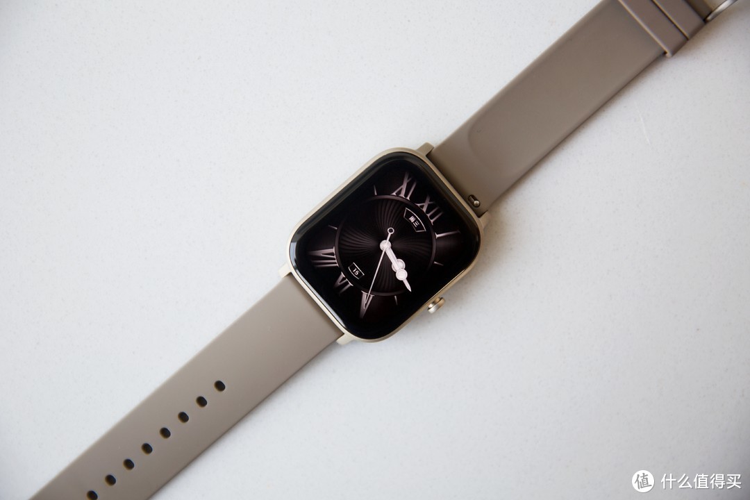 同是钛金属和Retina屏幕却只卖1299元：华米 Amazfit GTS 钛金属版智能手表图赏