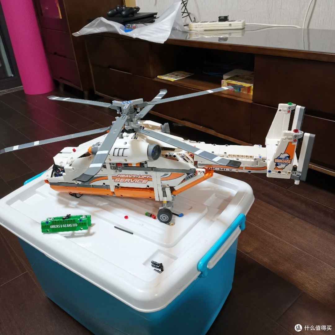 老杨的玩具仓库 篇十:乐高机械组 42052 双旋翼运输直升机