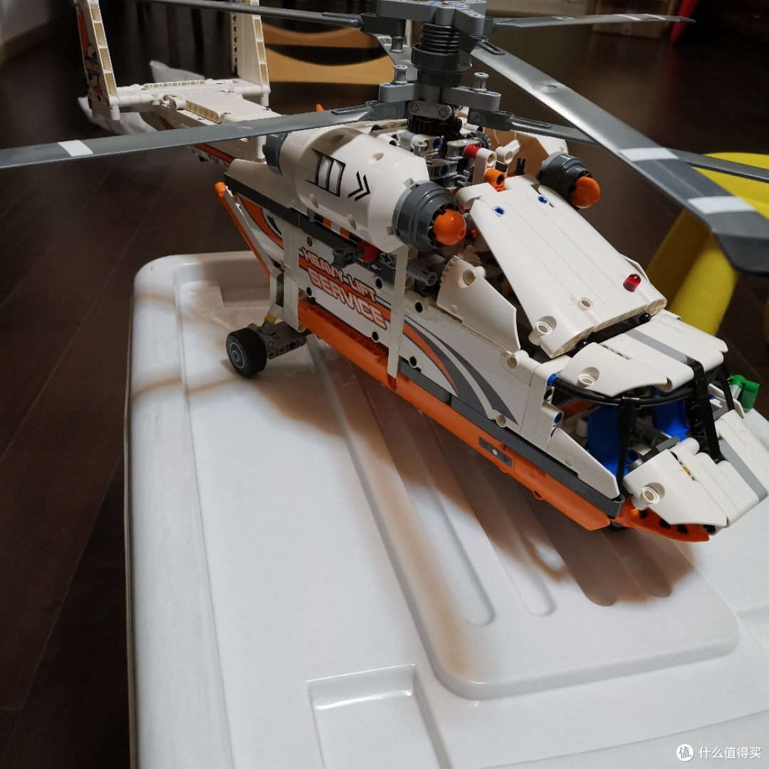 老杨的玩具仓库 篇十:乐高机械组 42052 双旋翼运输直升机