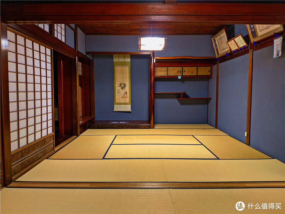 和田家，建于江户时代末期，白川乡内唯一的国之重文。门票300日元，脱鞋入内。没有神田家大。