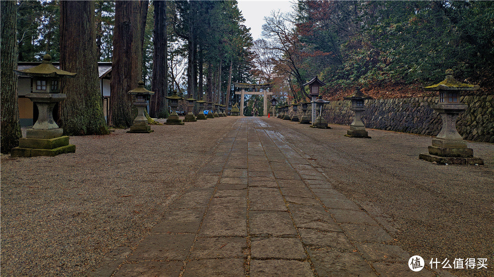 飛騨山王宮日枝神社，《你的名字》中宫水神社的原型之一。