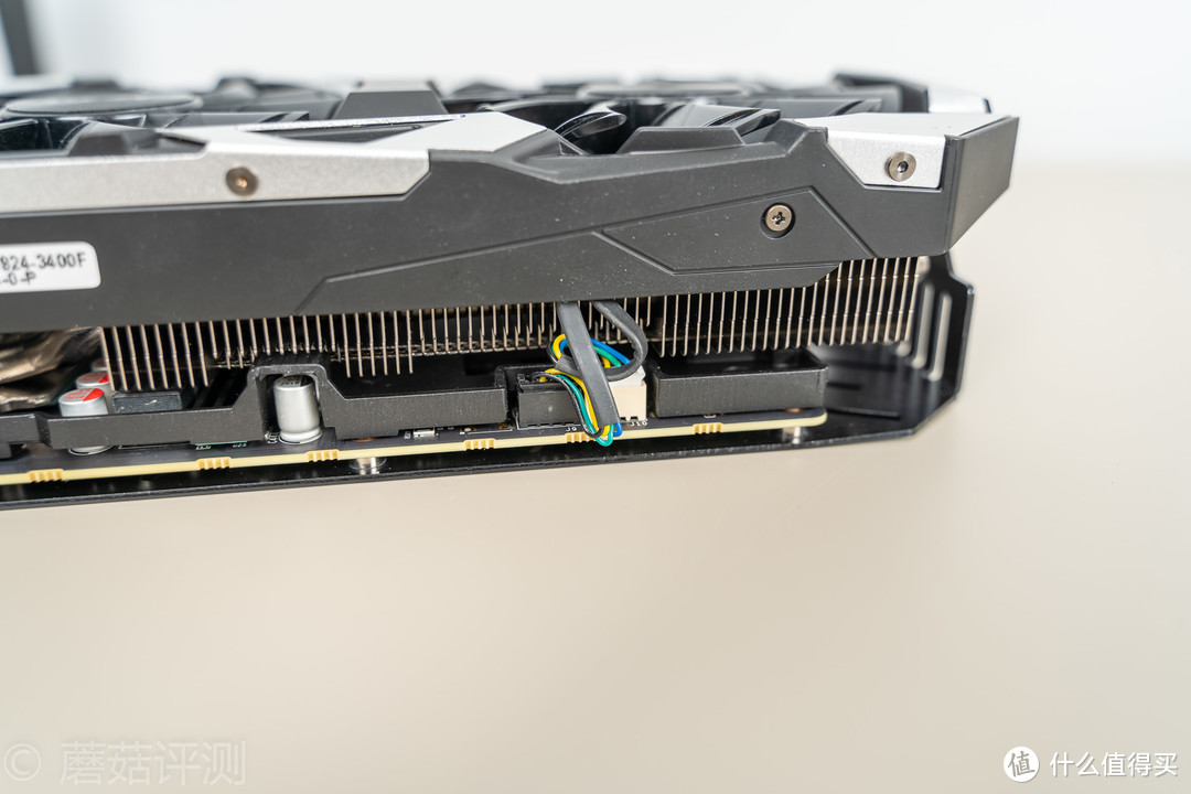 用料夸张，性能强大、索泰(ZOTAC)RTX2080super至尊PLUS OC显卡 评测