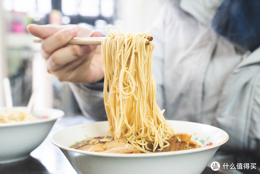 为了吃到江南巨富的同款美食，我跑到了南浔古镇