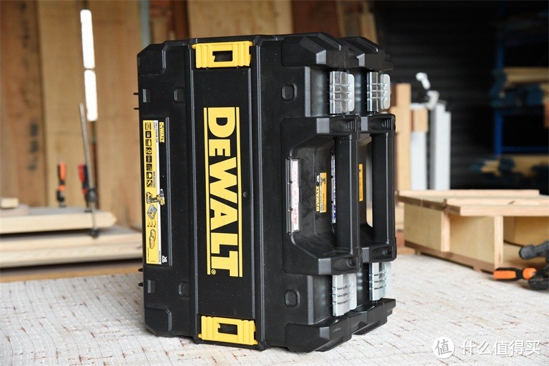 得心应手，一手掌握---得伟（DEWALT）DCD701M 12V无刷多功能双速锂电钻入手体验