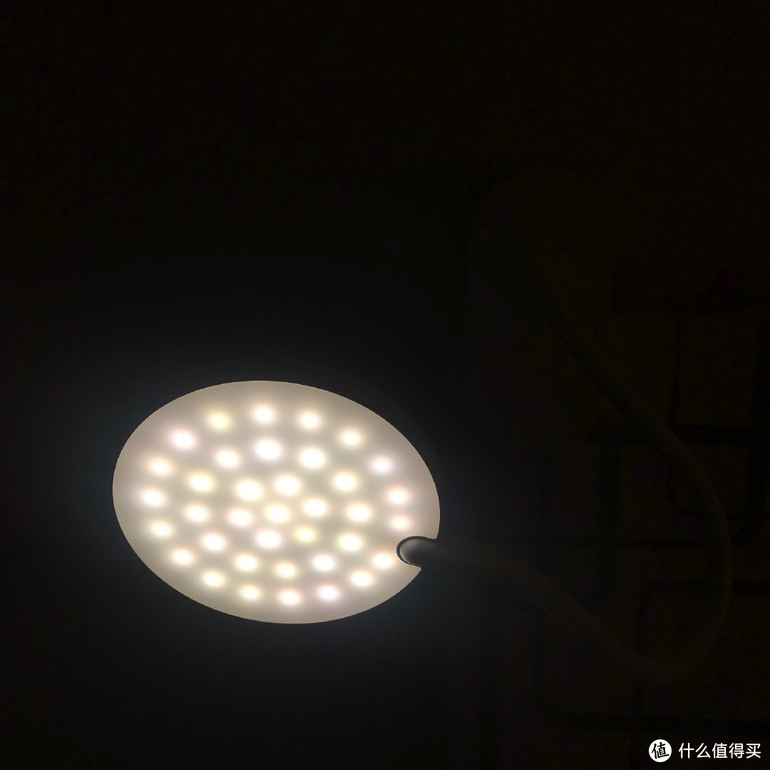 Yeelight充电夹持LED台灯J1 Pro晒单