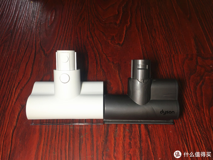 追觅无线吸尘器V10开箱并附上与戴森V6的简单对比