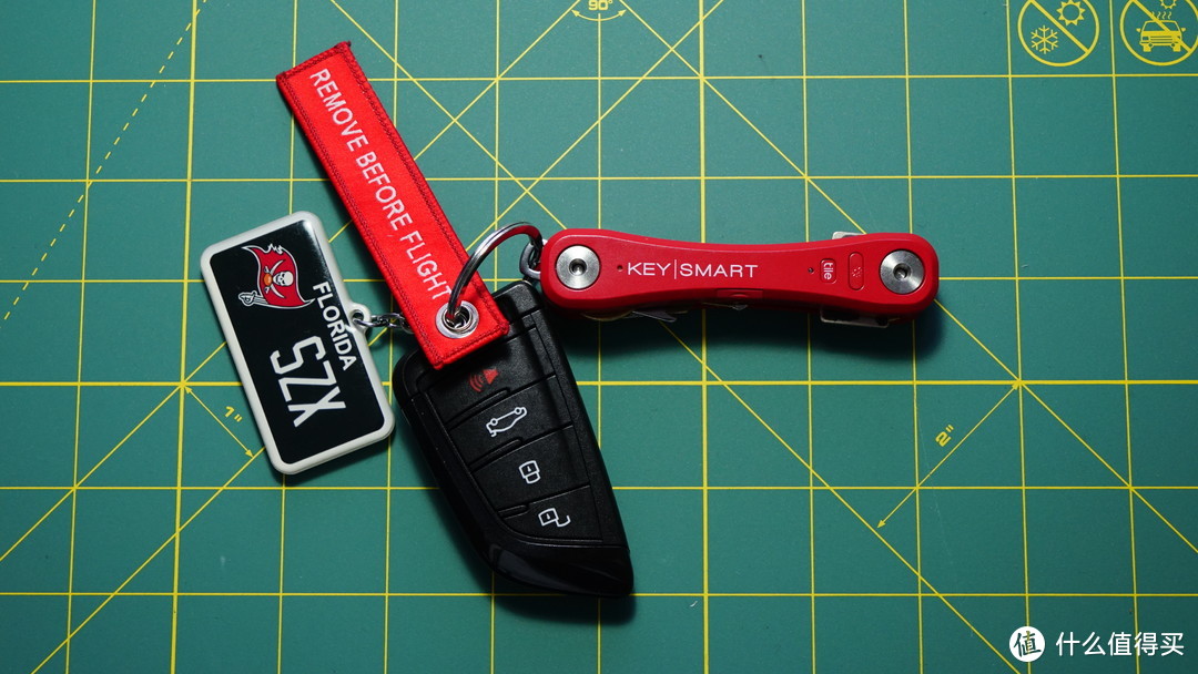 一个可以智能定位的钥匙扣 - KeySmart Pro x Tile 简单开箱