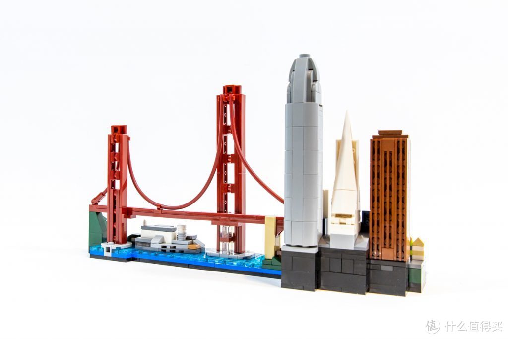 大桥与小岛：乐高建筑系列 21043 旧金山天际线