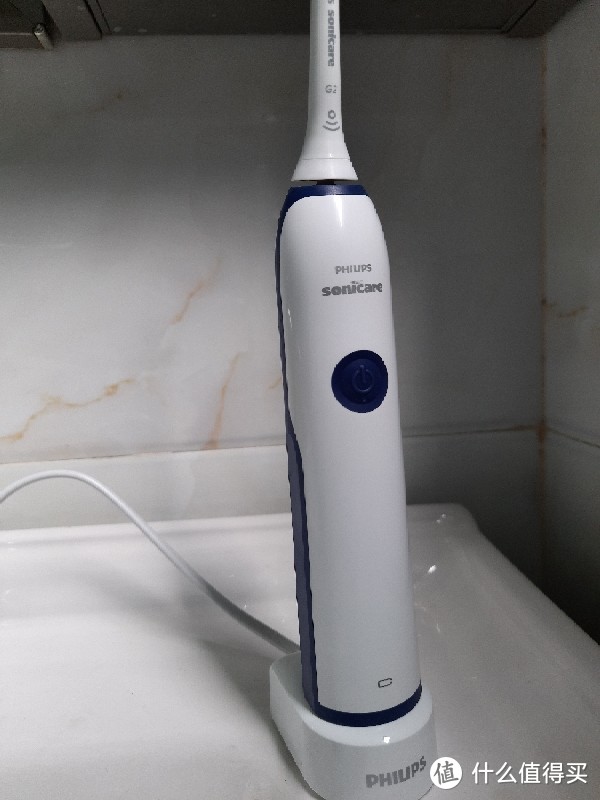长期手动刷牙，用上电动牙刷是什么体验——晒一晒我的飞利浦HX3226