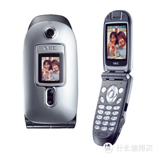 N8真的是又大又爽的手机，但是从N8以后，NEC再也没拿出让人印象深刻的产品