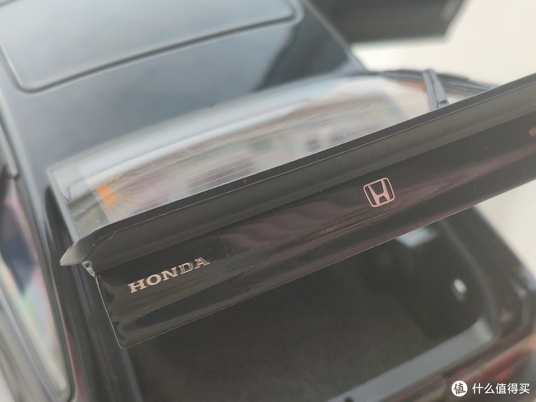 过本命年就要玩车模——autoart honda cr-x合金车模晒单