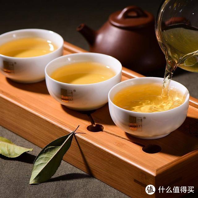 莱卡净水泡茶一体机：开启科学健康的饮茶之路