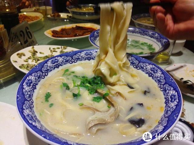 全中国哪里的面最好吃？ 河南类烩面最得劲！