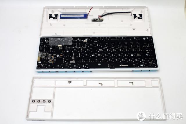 三模无线键盘杜伽K320 W让你的桌面摆脱线材束缚