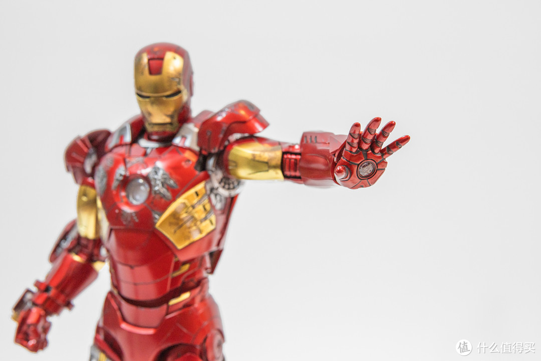 怀念华丽的首次集结——Hot Toys 钢铁侠 Mark 7 合金版 1/6可动人偶