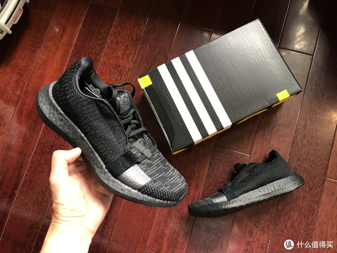 酷黑黑武士——adidas SenseBOOST GO U跑步鞋