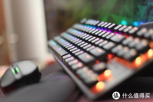 炫彩光效自主轴体加持，Hyperx起源游戏键盘竞技版产品分享