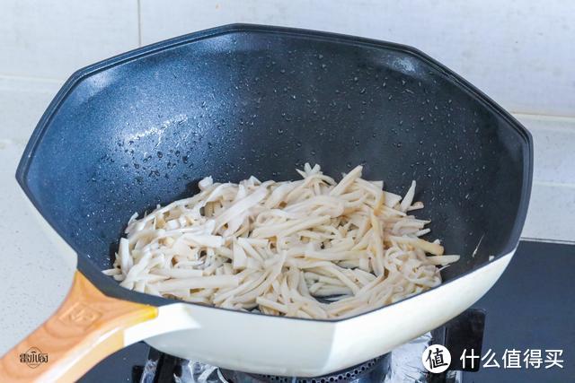 眼下最该吃的食材，15块钱一斤，高蛋白易吸收，老少皆宜，要多吃