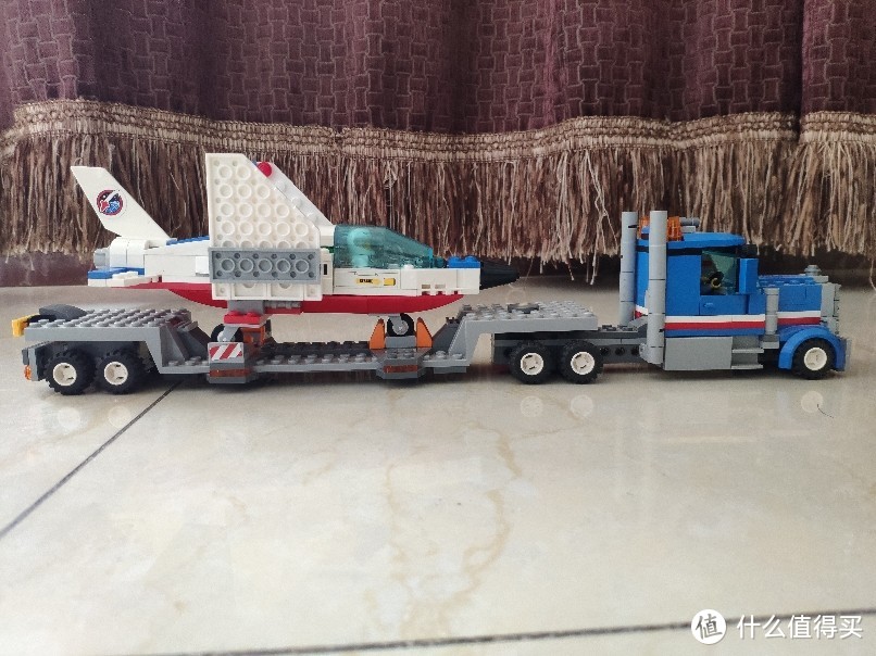 乐高教练机运输车组拉飞机的大卡车