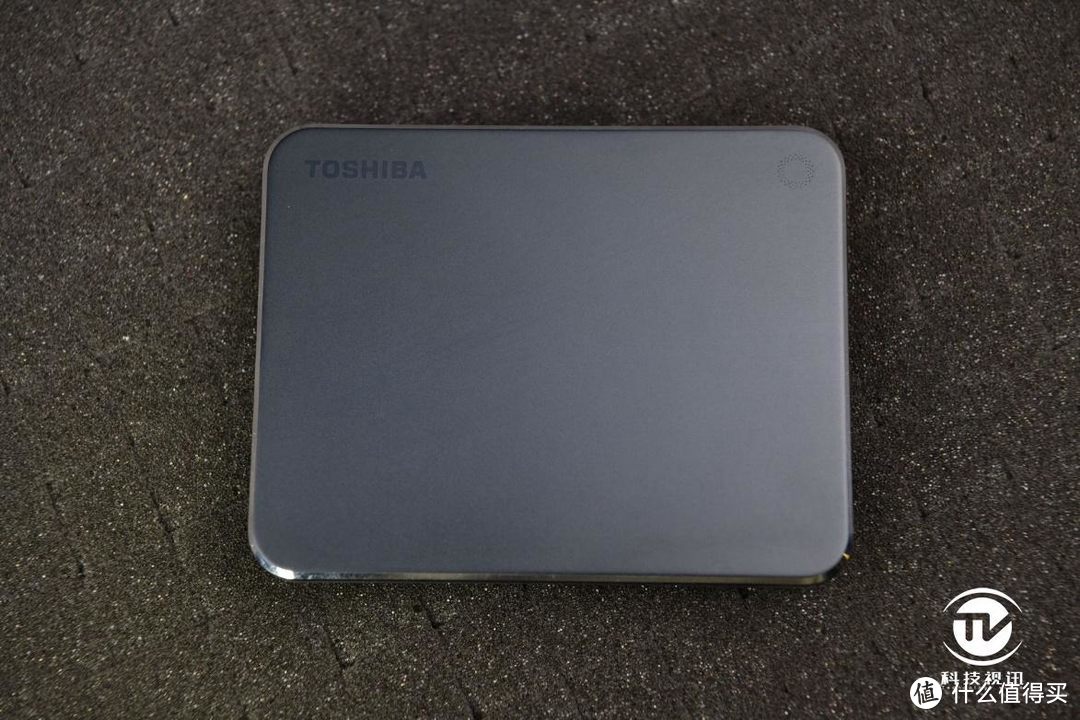 商务实用 极速稳定 东芝XS700移动固态硬盘评测