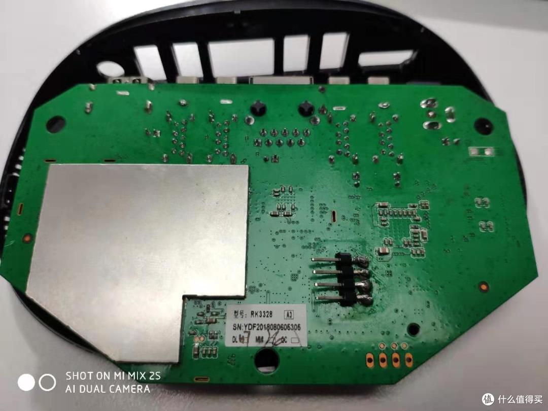 准备背面焊接杜邦线插针