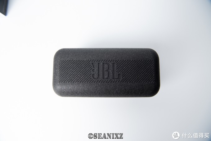 JBL FLIP5 音乐万花筒五代 蓝牙音箱 使用评测