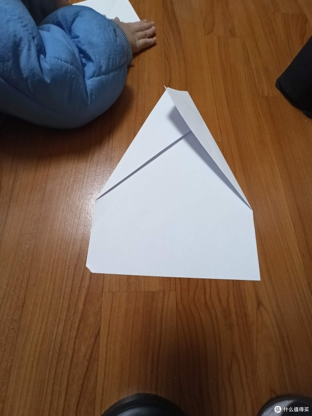 用一张a4纸做两个曾经破世界纪录的,飞得最远的,纸飞机/纸模型生活