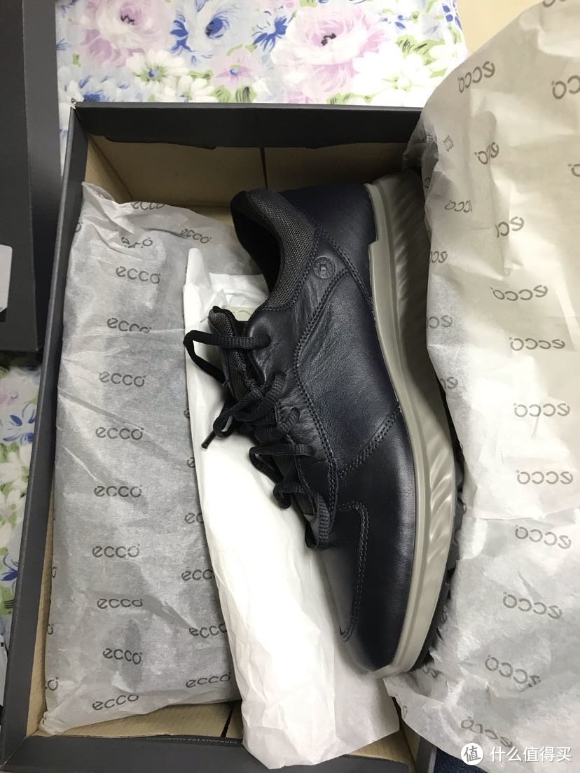 鞋子 篇六：Ecco exostride M GTX男鞋开箱