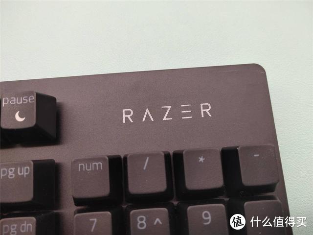 办公游戏两相宜 104键Razer雷蛇猎魂光蛛标准版机械键盘