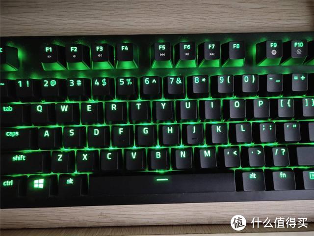 办公游戏两相宜 104键Razer雷蛇猎魂光蛛标准版机械键盘