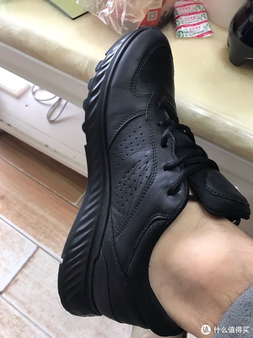 Ecco exostride M 开箱简单评测