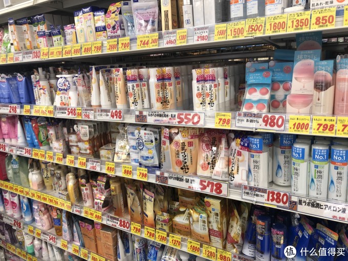 日本药妆店 拍照归来