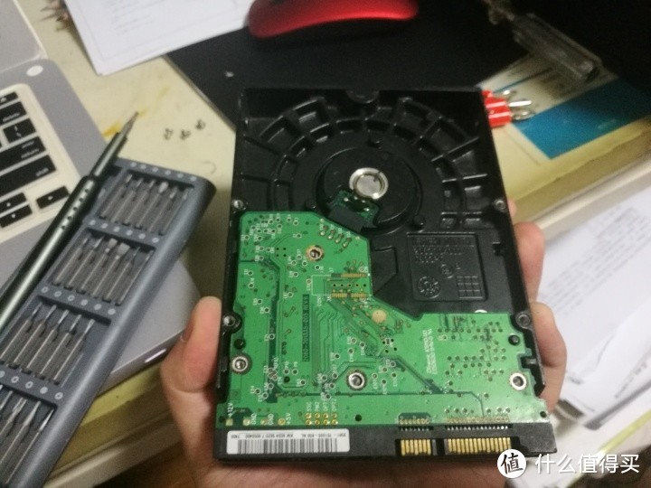 废旧硬盘改砂轮角磨电风扇扬声器