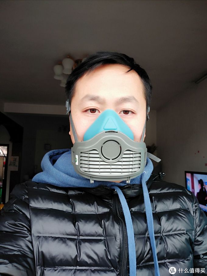 滤棉最大，佩戴舒适，但造型有点夸张、滤棉形状有点异形，diy的时候麻烦点